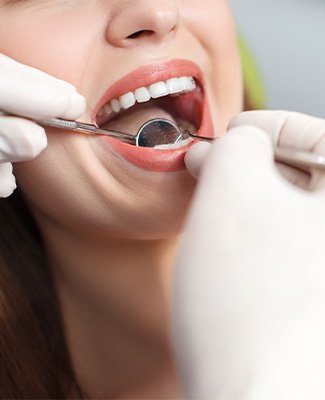 Protect your smile with a cleaning and checkup near Nashua