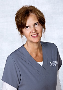 Dental hygienist Anne